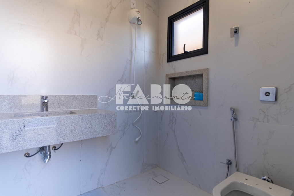 Casa de Condomínio com 3 quartos à venda, 222m² — foto 15 de 28
