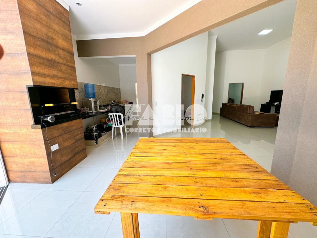Casa de Condomínio com 3 quartos à venda, 182m² — foto 10 de 17