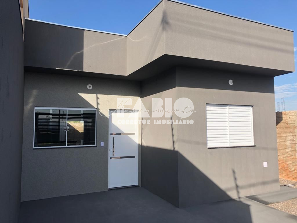 Casa com 2 quartos à venda, 61m² — foto 2 de 9