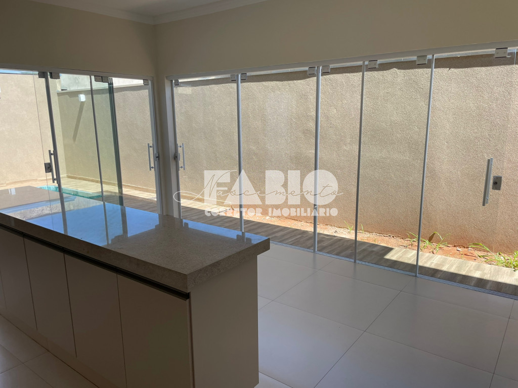Casa de Condomínio com 3 quartos à venda, 154m² — foto 3 de 28