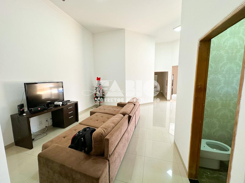 Casa de Condomínio com 3 quartos à venda, 182m² — foto 4 de 17
