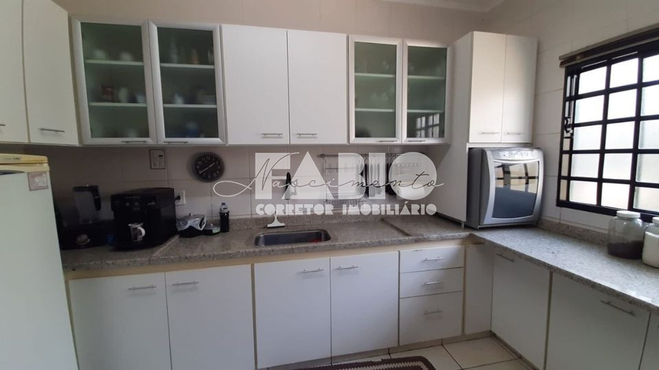 Casa com 3 quartos à venda, 140m² — foto 5 de 16
