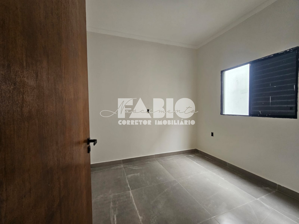 Casa com 3 quartos à venda, 94m² — foto 4 de 18