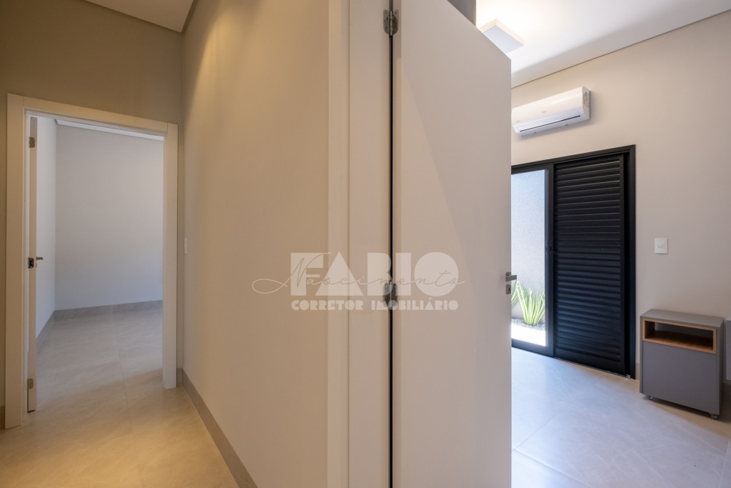 Casa de Condomínio com 3 quartos à venda, 215m² — foto 11 de 29