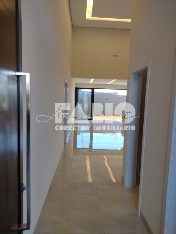 Casa de Condomínio com 3 quartos à venda, 195m² — foto 4 de 29