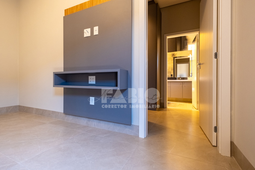 Casa de Condomínio com 3 quartos à venda, 215m² — foto 16 de 29