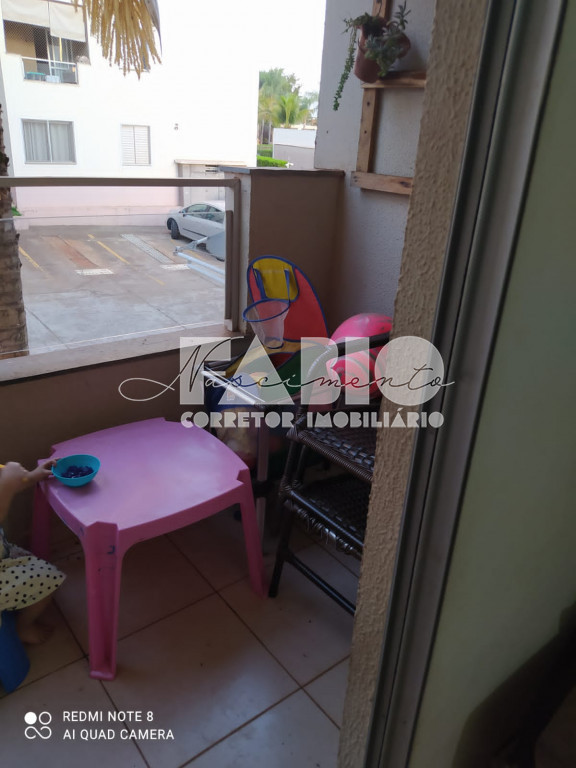 Apartamento com 2 quartos à venda, 60m² — foto 2 de 9