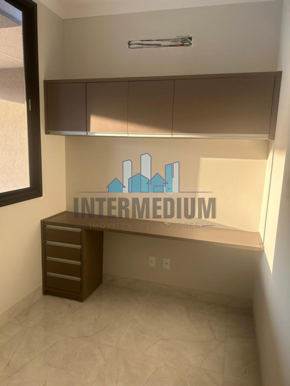 Casa de Condomínio com 3 quartos à venda, 198m² — foto 14 de 27