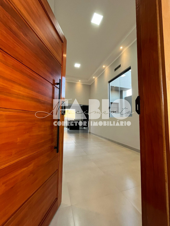 Casa com 3 quartos à venda, 108m² — foto 3 de 23