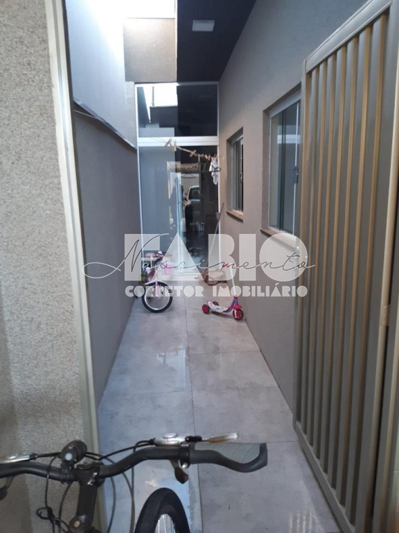 Casa com 3 quartos à venda, 160m² — foto 23 de 27
