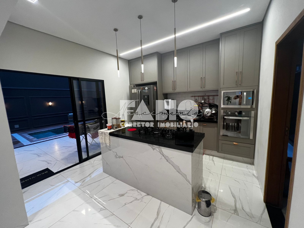 Casa de Condomínio com 3 quartos à venda, 250m² — foto 9 de 16