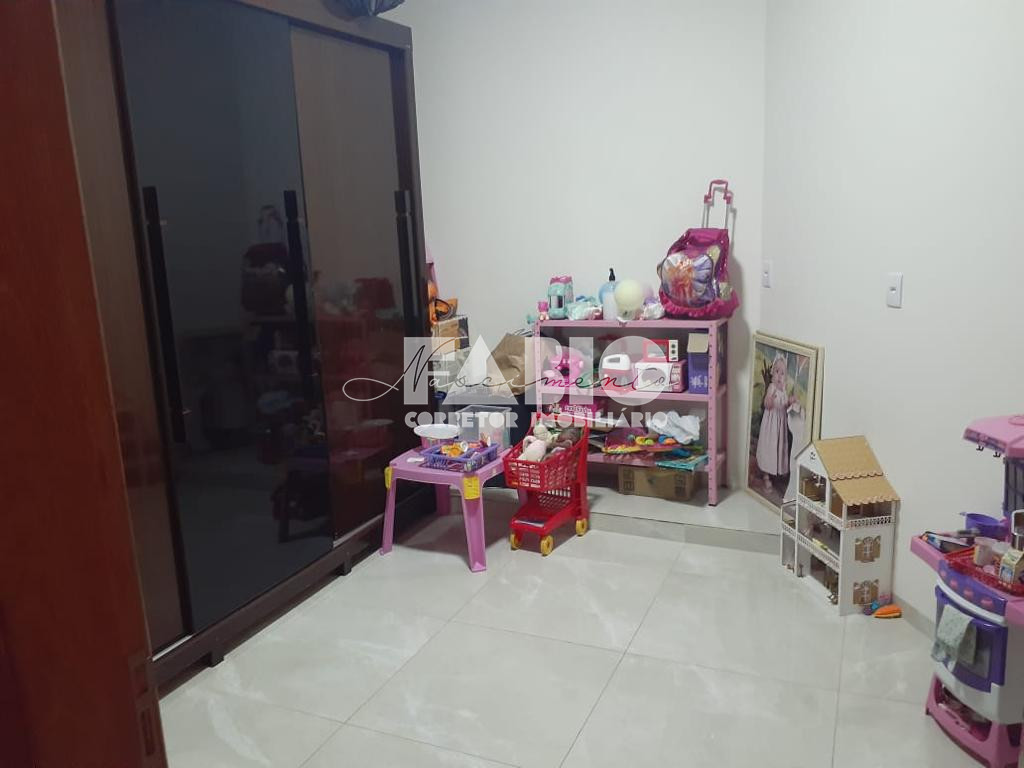 Casa com 3 quartos à venda, 160m² — foto 4 de 27