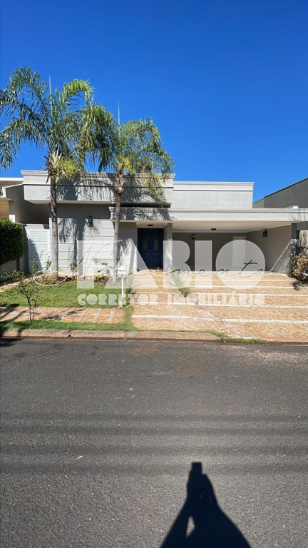 Casa de Condomínio com 3 quartos à venda, 238m² — foto 1 de 19
