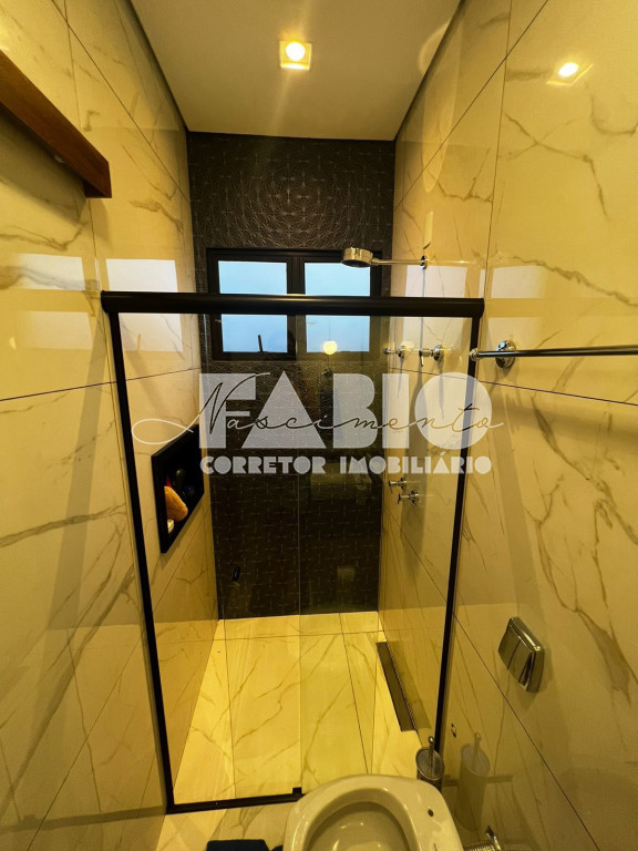 Casa de Condomínio com 3 quartos à venda, 250m² — foto 8 de 16