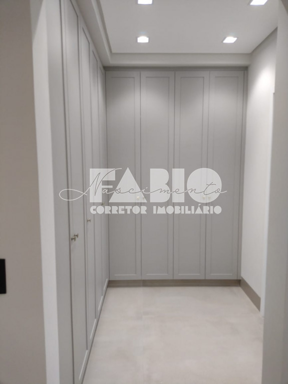 Casa de Condomínio com 3 quartos à venda, 230m² — foto 5 de 23