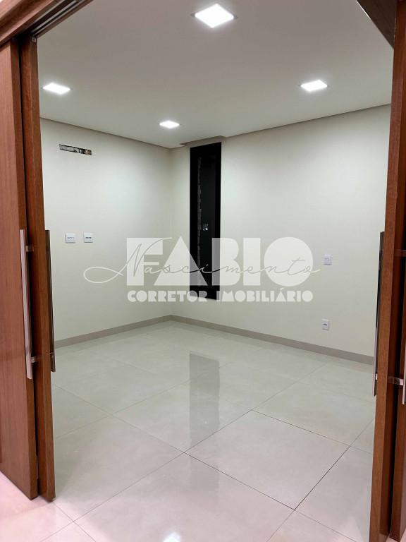 Casa de Condomínio com 3 quartos à venda, 227m² — foto 6 de 29