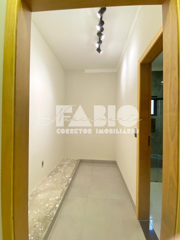 Casa com 3 quartos à venda, 122m² — foto 10 de 12