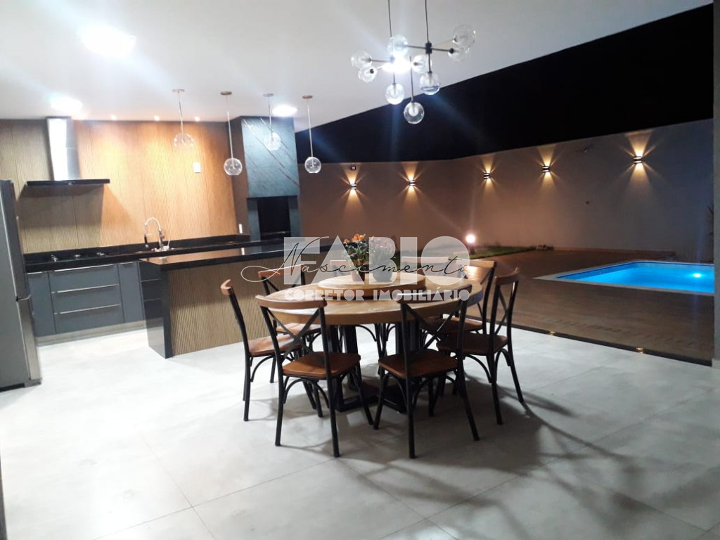 Casa de Condomínio com 3 quartos à venda, 222m² — foto 1 de 30
