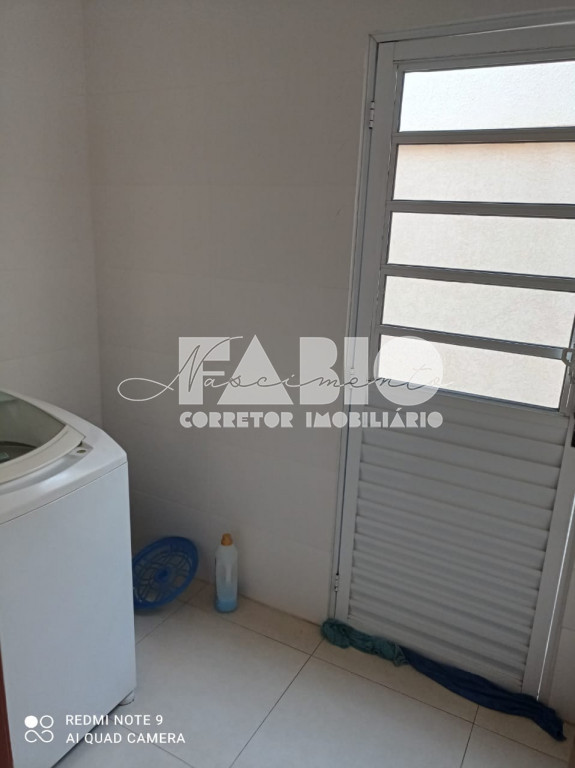 Casa de Condomínio com 3 quartos à venda, 200m² — foto 17 de 29