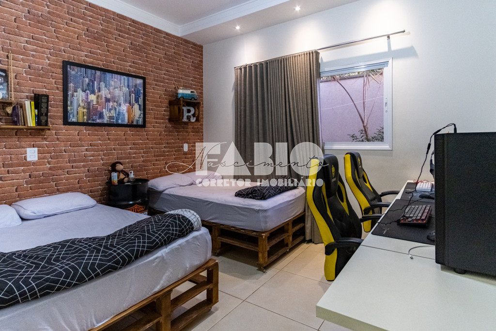 Casa de Condomínio com 3 quartos à venda, 260m² — foto 13 de 30