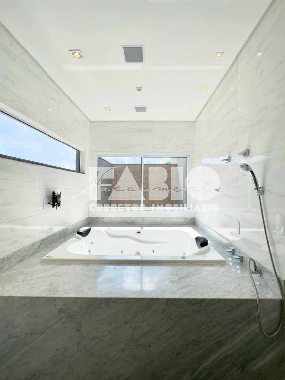 Casa de Condomínio com 4 quartos à venda, 410m² — foto 18 de 30