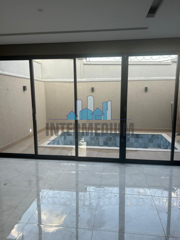 Casa de Condomínio com 3 quartos à venda, 198m² — foto 8 de 27