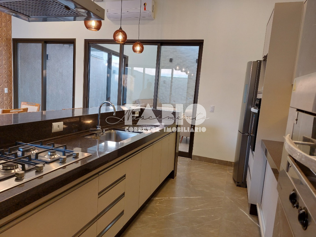 Casa de Condomínio com 3 quartos à venda, 165m² — foto 16 de 30
