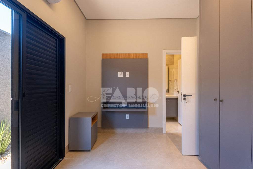Casa de Condomínio com 3 quartos à venda, 215m² — foto 13 de 29