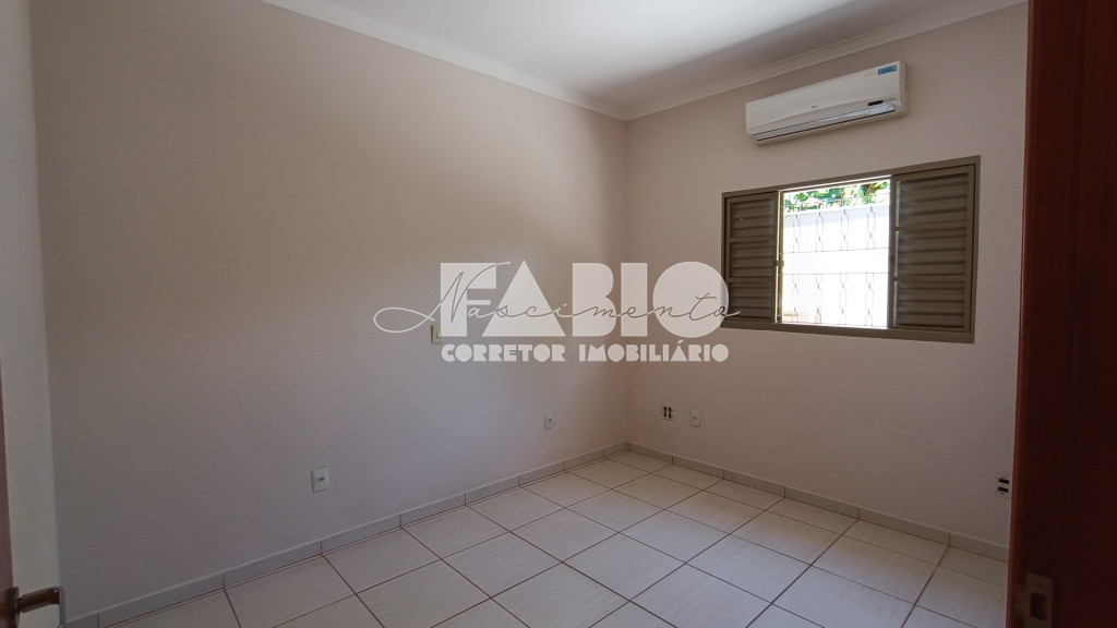 Casa com 3 quartos à venda, 153m² — foto 10 de 19