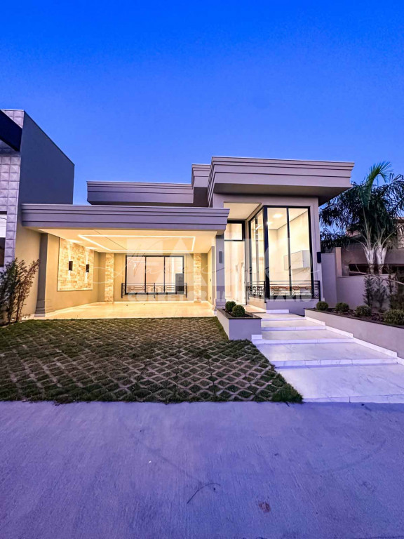 Casa de Condomínio com 3 quartos à venda, 232m² — foto 1 de 7