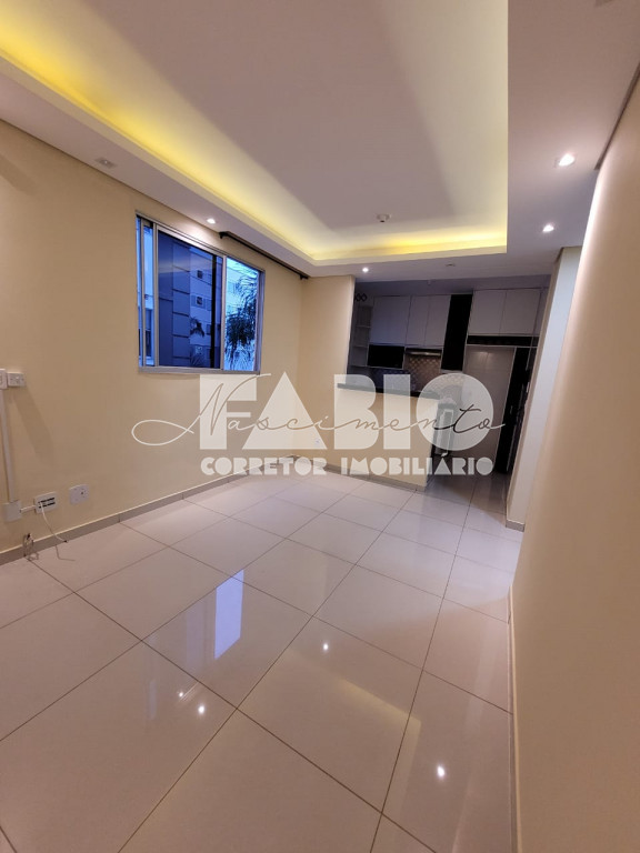 Apartamento com 2 quartos à venda, 45m² — foto 2 de 30