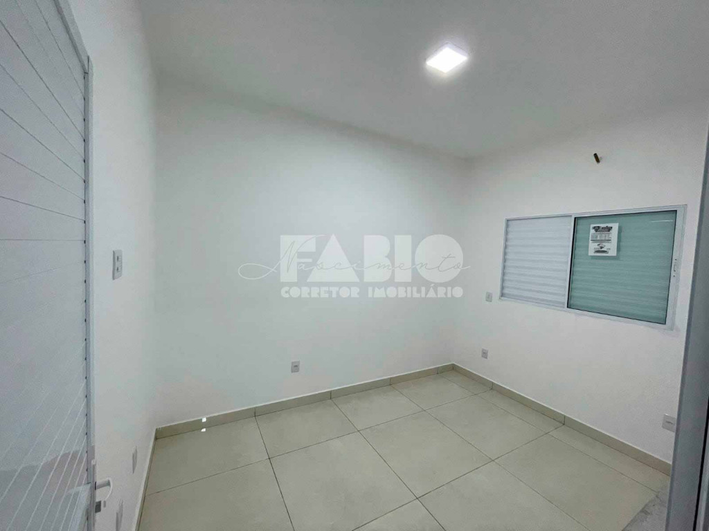 Casa com 3 quartos à venda, 85m² — foto 10 de 12