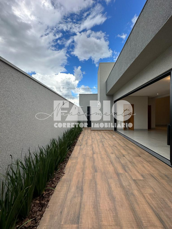 Casa de Condomínio com 3 quartos à venda, 140m² — foto 4 de 14