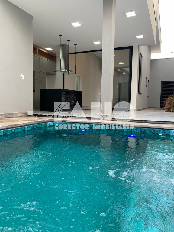Casa de Condomínio com 3 quartos à venda, 160m² — foto 9 de 13