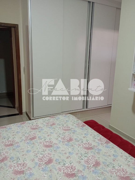 Casa com 3 quartos à venda, 145m² — foto 9 de 21