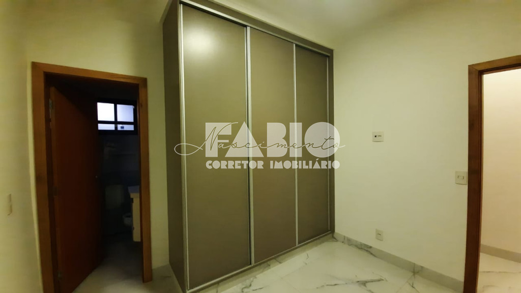 Casa de Condomínio com 3 quartos à venda, 171m² — foto 13 de 20