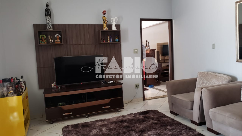 Casa com 3 quartos à venda, 220m² — foto 5 de 17