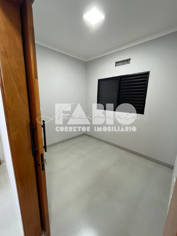Casa com 3 quartos à venda, 108m² — foto 16 de 23