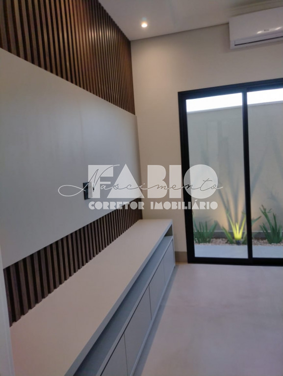Casa de Condomínio com 3 quartos à venda, 230m² — foto 4 de 23