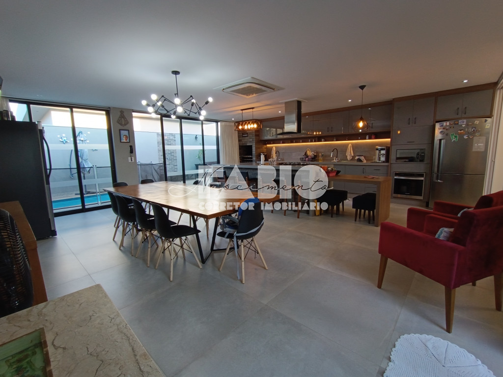 Casa de Condomínio com 3 quartos à venda, 226m² — foto 12 de 30