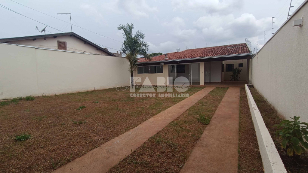 Casa com 3 quartos à venda, 110m² — foto 1 de 14