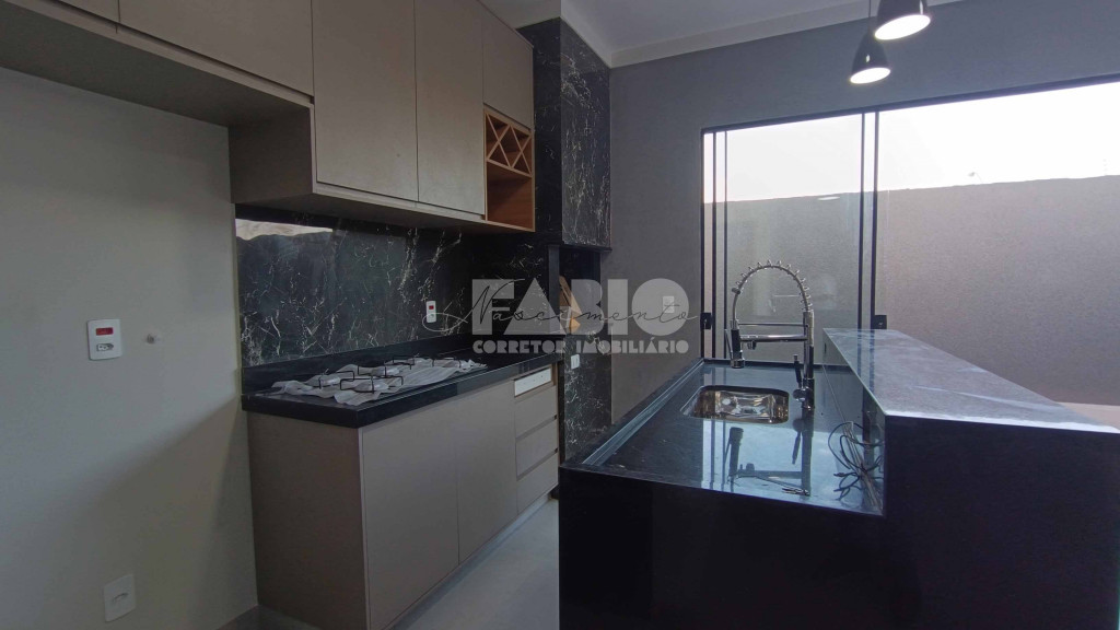 Casa com 3 quartos à venda, 115m² — foto 9 de 18