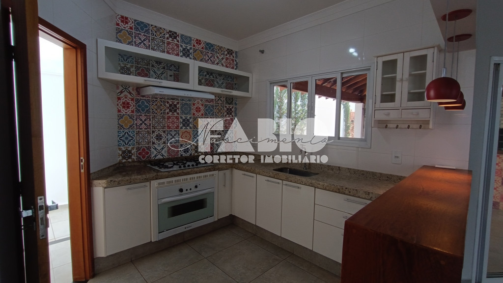 Casa de Condomínio com 4 quartos à venda, 164m² — foto 6 de 26