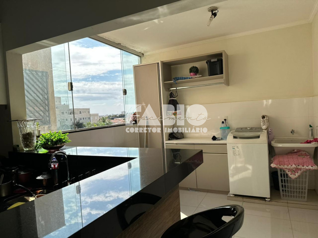 Apartamento com 3 quartos à venda, 102m² — foto 9 de 17