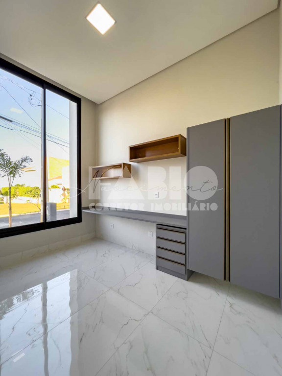Casa de Condomínio com 3 quartos à venda, 238m² — foto 5 de 10
