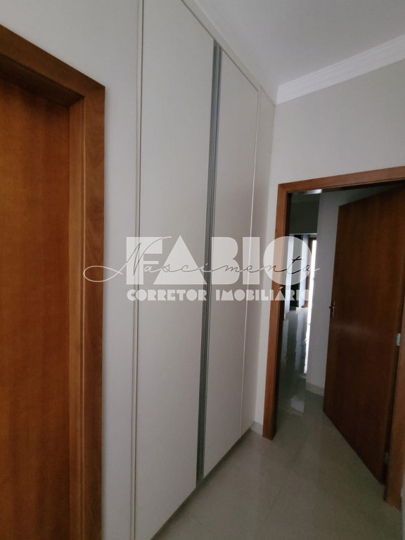 Casa de Condomínio com 3 quartos à venda, 185m² — foto 9 de 30