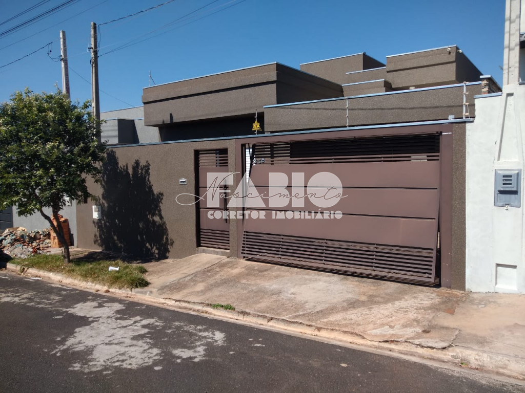 Casa com 3 quartos à venda, 90m² — foto 1 de 13