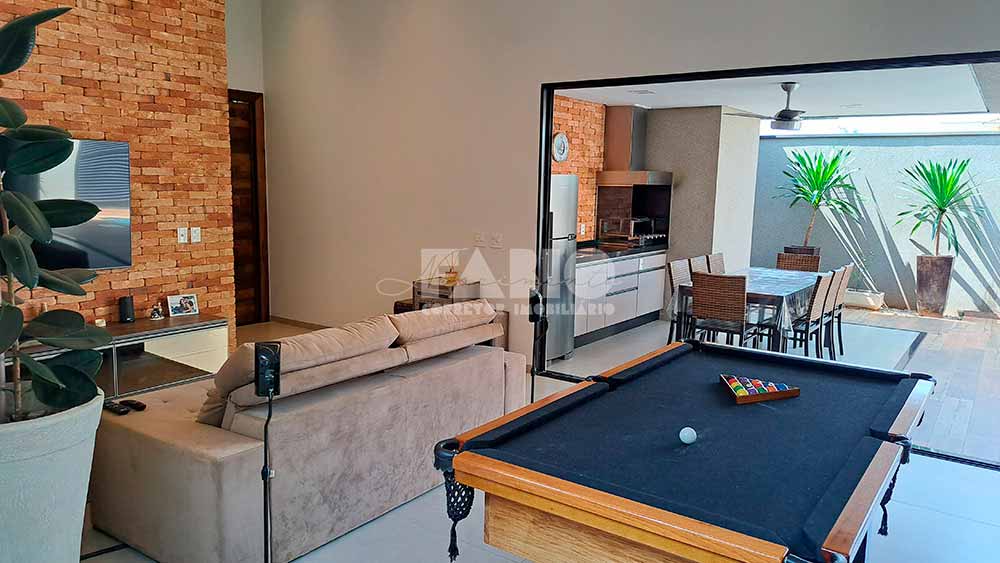 Casa de Condomínio com 3 quartos à venda, 200m² — foto 11 de 30