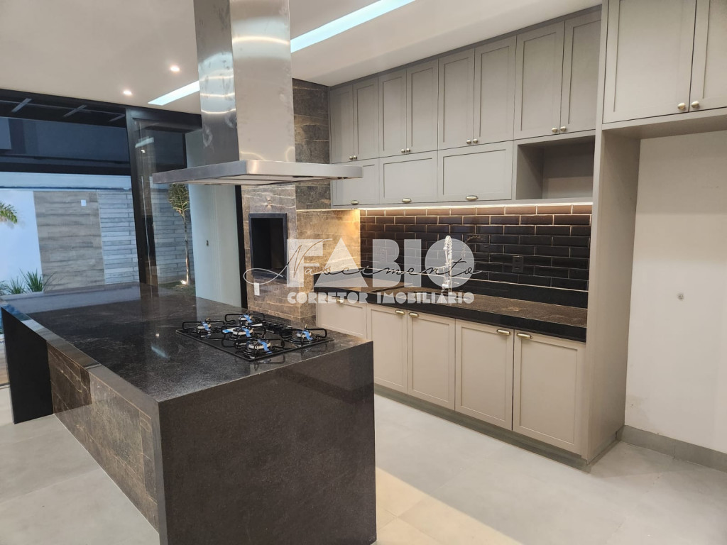 Casa de Condomínio com 4 quartos à venda, 270m² — foto 11 de 17