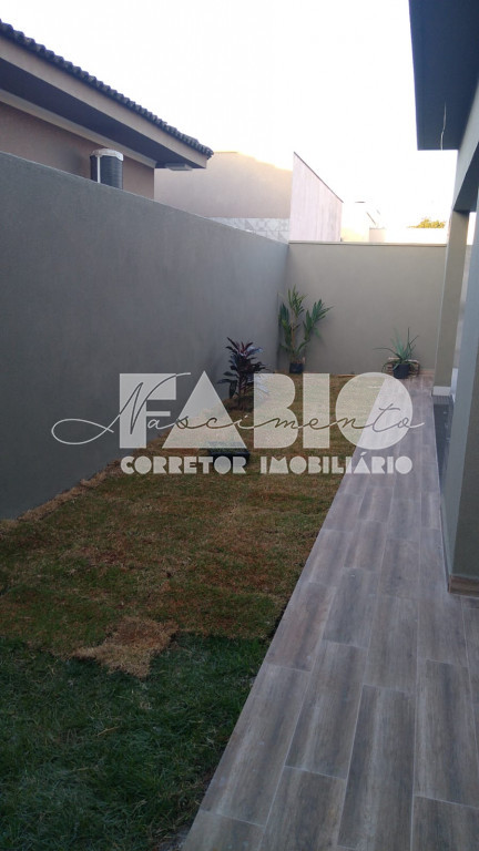 Casa de Condomínio com 3 quartos à venda, 165m² — foto 15 de 22